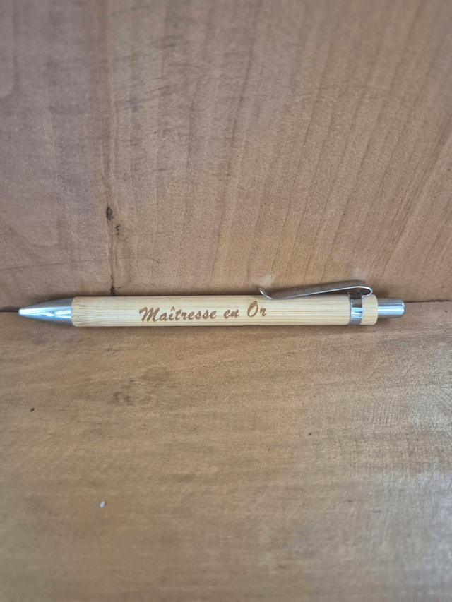 Stylo " Maîtresse en or"