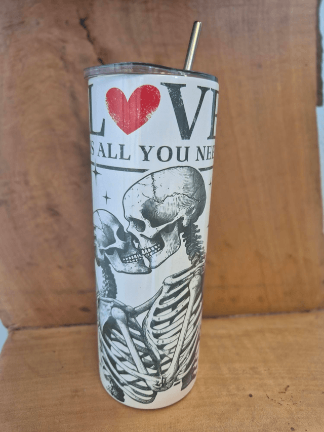 Tumbler couple skull
