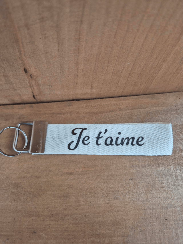 Porte clef ruban &quot;je taime&quot;