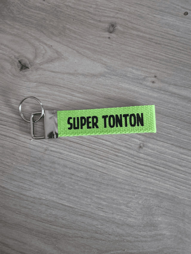 Porte clef Super Tonton